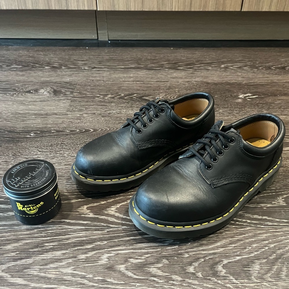 DR. MARTEN 8053 NAPPA LEATHER CASUAL SHOES | BLACK | WOMENS 6 OR MENS 5